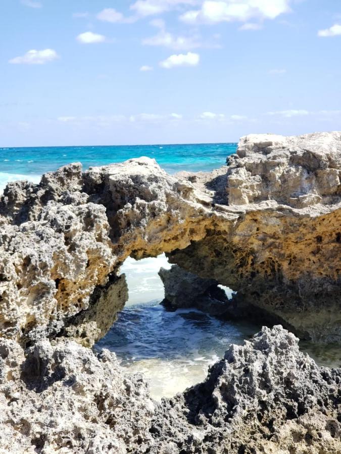 Esduma La Perla Hotel Isla Mujeres Exterior foto