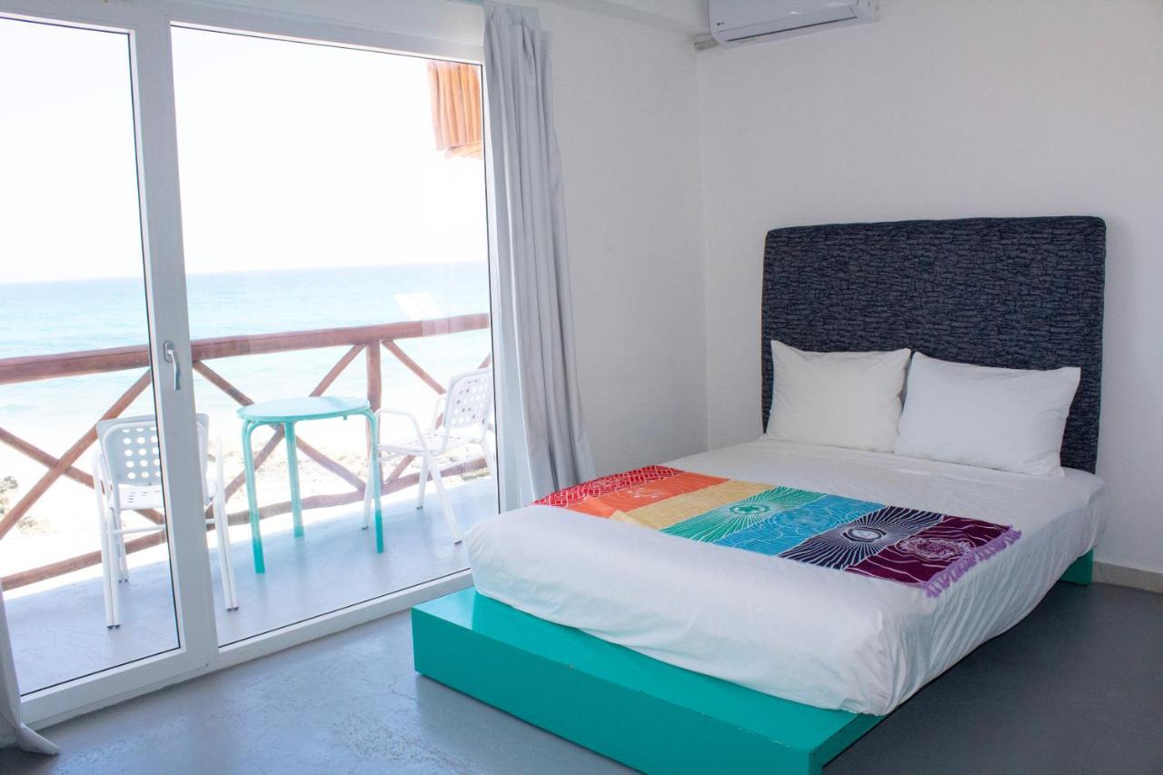 Esduma La Perla Hotel Isla Mujeres Exterior foto