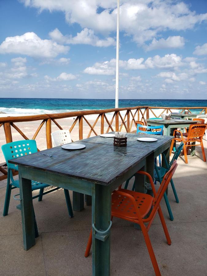 Esduma La Perla Hotel Isla Mujeres Exterior foto